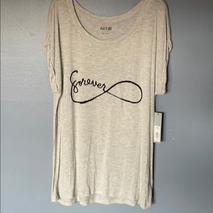 NWT Apt 9 t-shirt, large